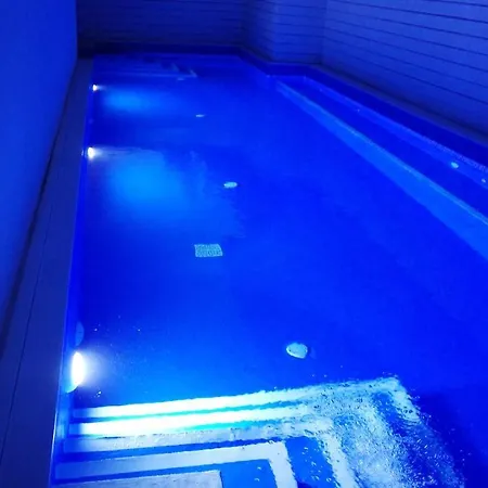 Ibiscus And Lily Daire *