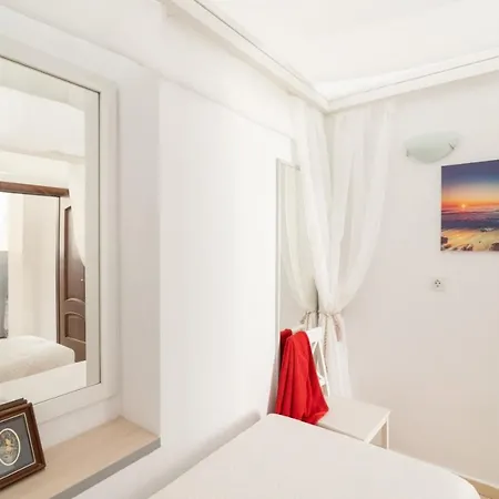 Apartamento Ibiscus And Lily Rhodes City