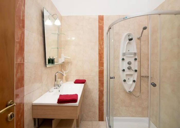 Ibiscus And Lily Apartman Rhodes City